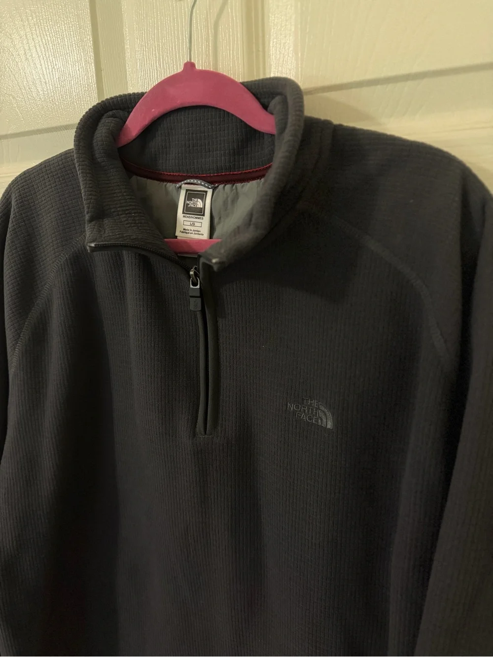 The North Face Mens Waffle Grid Fleece Quarter Zip Pullover Charcoal Gray L